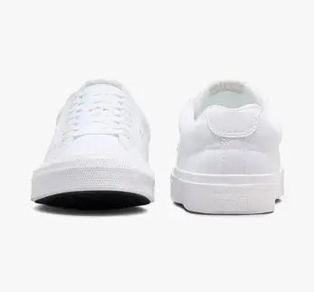 Converse sports white