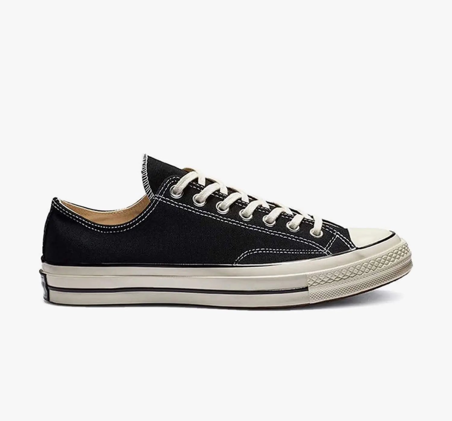 Converse black